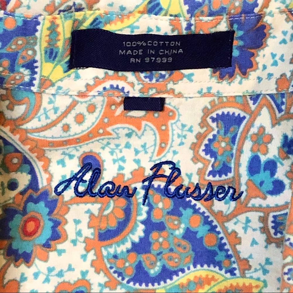 Button up - Picture 2 of 3
